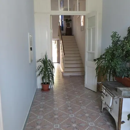 Apartment Ivona Ck 2 *